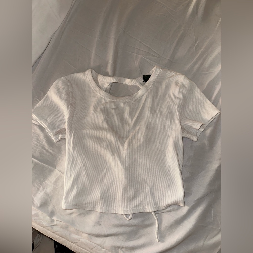 Cropped shirt